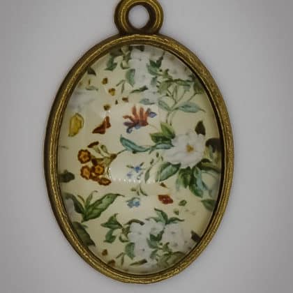 "Gaia" virágos medál