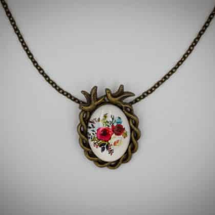 Nyakláncok és Medálok