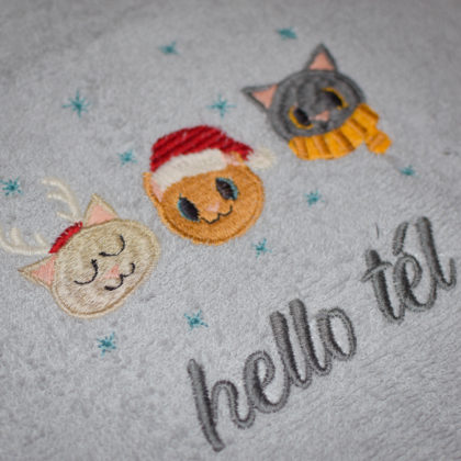 Téli cicák kéztörlő